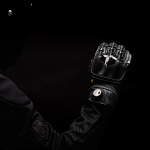 knox_handroid_mk5_pod_black_glove_detail4.jpg