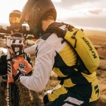 kriega_hydro-2_lime_lifestyle3.jpg