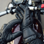 merlin_gloves_leather_bednell-heated_black_detail2.jpg