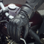 merlin_gloves_leather_bednell-heated_black_detail5.jpg
