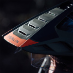 merlin_helmets_torres_block-matt-green_lifestyle5.jpg