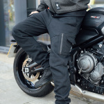 merlin_jeans_repton-d3o-jogger-trousers_black_lifestyle1.jpg