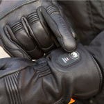 merlin_leather-gloves_minworth_black_lifestyle4.jpg