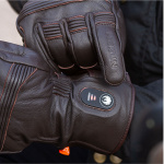 merlin_leather-gloves_minworth_dark-brown_lifestyle1.jpg