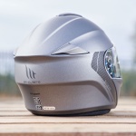 mt_helmets_storm-sv_matt-titanium_lifestyle2.jpg