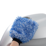 oxford_accessories_crazy-plush-mitt_detail2-1.0.jpg