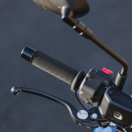 oxford_accessories_hotgrips-pro-lifestyle1.jpg