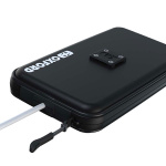 oxford_accessory_cliqr-universal-phone-case_black_detail3.jpg