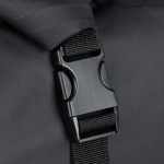 oxford_acessories_aqua-d50-waterproof-duffle-bag_detail5_lifestyle.jpg