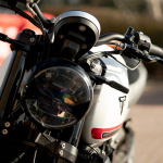 oxford_indicator-accessories_fork-mount_cnc-fork-mounted-lighting-adaptors_lifestyle3.jpg