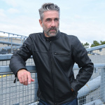 oxford_leather_jacket_walton_black_lifestyle1.jpg