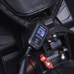 oxford_motorcycle-battery-charger_oximiser-pro-900_lifestyle1.jpg