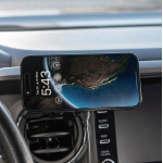 peak-design_car-charging-mount-1-inch_lifestyle4.jpg
