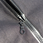 riderr_clothing-accessories_replacement-zip-pullers_4-pack_lifestyle1.jpg