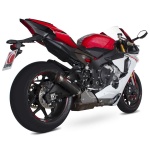 scorpion-exhaust_rp-1gp_yamaha_yzf-r1_2015_on-bike-3quart.jpg
