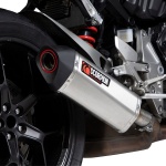 scorpion-exhaust_serket-parallel_honda-cb1000-r_18-20_steel_on-bike.jpg