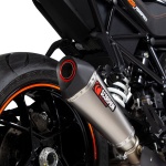 scorpion-exhaust_serket-taper_ktm_super_duke_1290_titanium.jpg