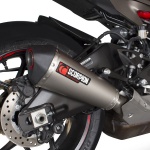 scorpion-exhaust_serket-taper_yamaha_yzf-r1_2015_on-bike-close-up.jpg