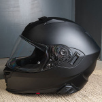 scorpion_helmet_exo-520-air-tech_matt-black_lifestyle-8.jpg