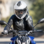 sena-outride-bluetooth-helmet-white_detail1.jpg