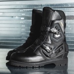 sidi_boots_mid-adventure-2_black_lifestyle2.jpg