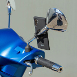 sp-connect_phone-mounts-and-cases_mirror-mount_lifestyle5.jpg