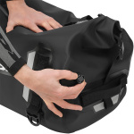 spidi_luggage_waterproof-rolltop-bag_black_detail3.jpg