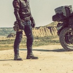 stylmartin_boots_rocket-wp_black_lifestyle1.jpg