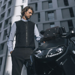 tucano-urbano_jacket_airscud-flex-airbag_black_lifestyle2.jpg