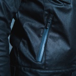 tucano-urbano_jacket_textile_pol-2g_black_lifestyle5.jpg