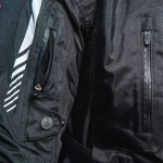 weise_textile_jacket_outlast-frontier_black_lifestyle4.jpg