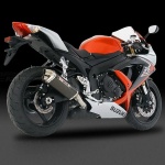 yoshimura_gsxr600_tri-oval_dual-exit.jpg