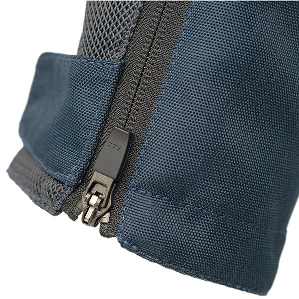 tucano-urbano_network-3g_grey-dark-blue_detail2.jpg